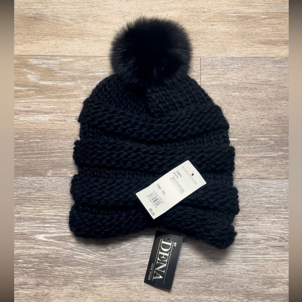 Dena New York Nordstrom Womens Fox Fur black beanie puff ball hat